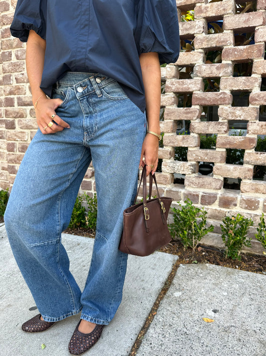 BNA Soft Curve Barrel Jean