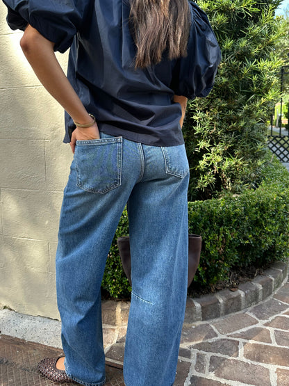BNA Soft Curve Barrel Jean